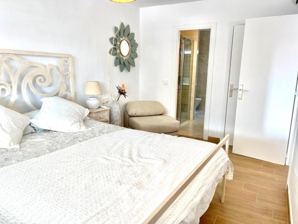 Nahe Magaluf 2sz * Cala Vinas (Mallorca)